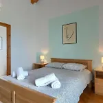 Mahovic Feriehus *