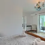 Mahovic Feriehus
